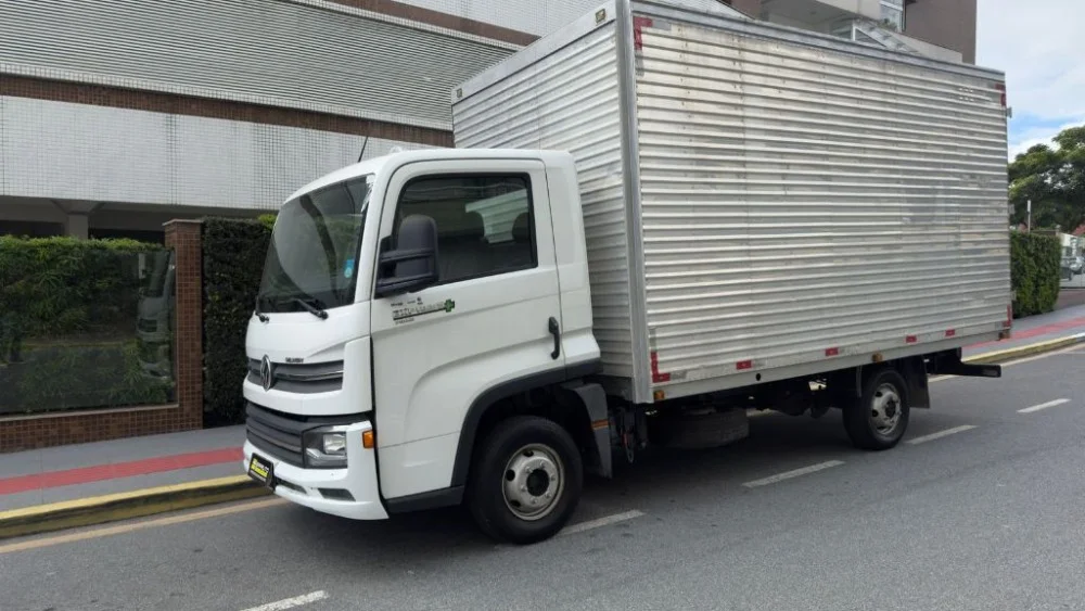VW - VolksWagen Delivery Express+ Turbo Diesel