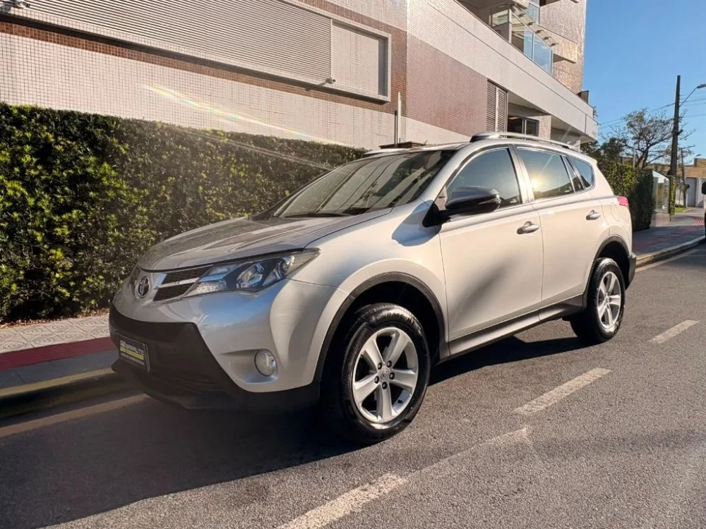 Toyota RAV4 2.0 4x2 16V Aut.
