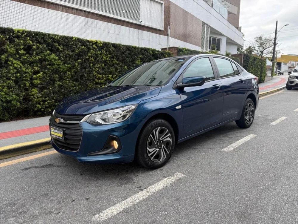 GM - Chevrolet ONIX SEDAN Plus LT 1.0 12V Flex 4p Mec.
