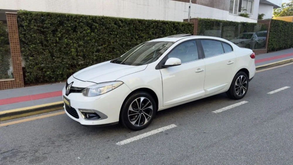 Renault FLUENCE Sedan Privilège 2.0 16V FLEX Aut