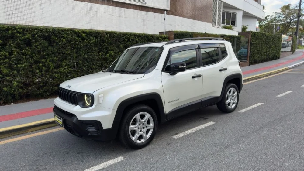Jeep Renegade Sport T270 1.3 TB 4x2 Flex Aut.